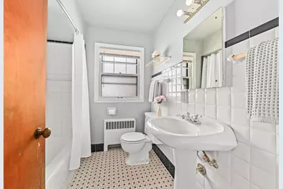 2822 N 70th St #2824, Milwaukee, WI 53210 - Photo 17