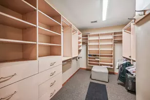 301 E Reservoir Ave, Milwaukee, WI 53212 - Photo 23