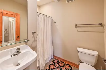301 E Reservoir Ave #4, Milwaukee, WI 53212 - Photo 33