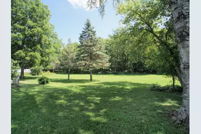 521  Humboldt St, Watertown, WI 53094 - Photo 5