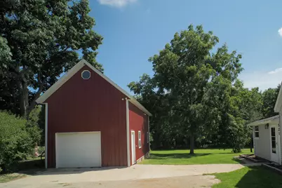 521  Humboldt St, Watertown, WI 53094 - Photo 3