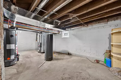 2423  Cleveland Pl, South Milwaukee, WI 53172 - Photo 23