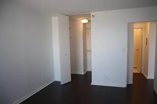 1660 N Prospect Ave, Milwaukee, WI 53202 - Photo 5