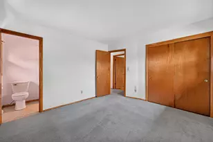 1252 S 40th St, West Milwaukee, WI 53215 - Photo 11