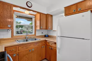 1252 S 40th St, West Milwaukee, WI 53215 - Photo 9