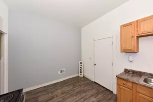 3238 W Juneau Ave, Milwaukee, WI 53208 - Photo 11