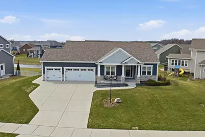 W136N6171  Weyer Farm Dr, Menomonee Falls, WI 53051 - Photo 23