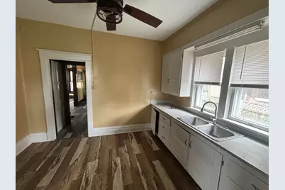 808  17th Ave, Monroe, WI 53566 - Photo 9