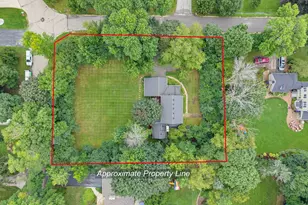 805 E Hyde Way, Fox Point, WI 53217 - Photo 35