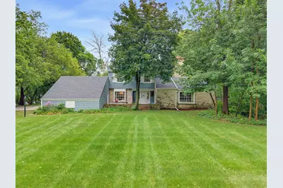 805 E Hyde Way, Fox Point, WI 53217 - Photo 31