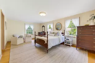 805 E Hyde Way, Fox Point, WI 53217 - Photo 7