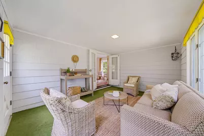 805 E Hyde Way, Fox Point, WI 53217 - Photo 13