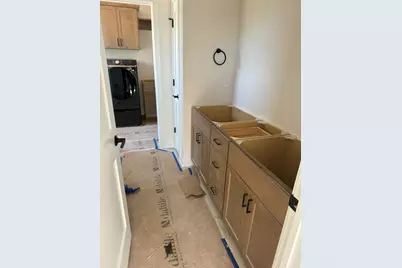 9744 N Migratory Ct, Mequon, WI 53092 - Photo 9