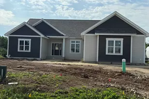 9744 N Migratory Ct, Mequon, WI 53092 - Photo 1