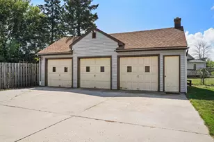 1703 North Ave, Sheboygan, WI 53083 - Photo 33