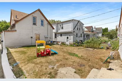 3654 E Squire Ave, Cudahy, WI 53110 - Photo 27