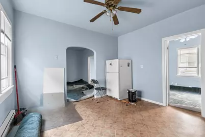 3654 E Squire Ave, Cudahy, WI 53110 - Photo 7