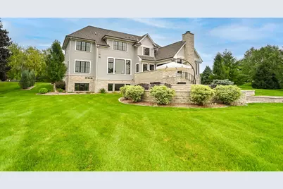 254  Legend Heights Ct, Wales, WI 53183 - Photo 51