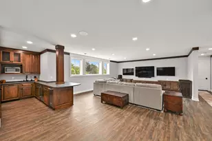 254 Legend Heights Ct, Wales, WI 53183 - Photo 39