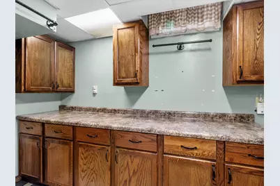 3177  Bellfield Dr, Oshkosh, WI 54904 - Photo 21