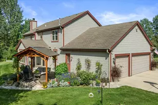 1669 Lake Shore Rd, Grafton, WI 53024 - Photo 5