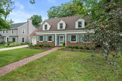 154 N 88th St, Wauwatosa, WI 53226 - Photo 43