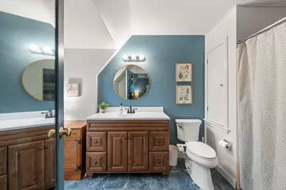 154 N 88th St, Wauwatosa, WI 53226 - Photo 23