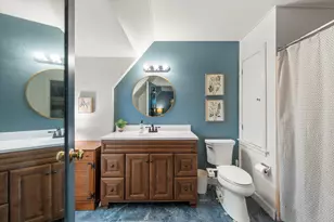 154 N 88th St, Wauwatosa, WI 53226 - Photo 23