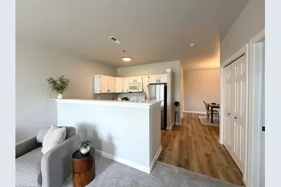 S77W19339  Lakewood Dr, Muskego, WI 53150 - Photo 5