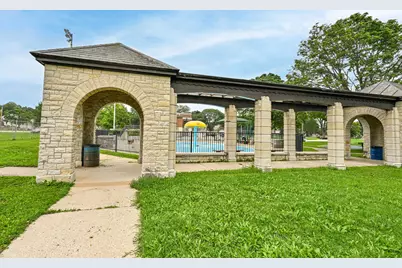 2840 N 77th St, Milwaukee, WI 53222 - Photo 35