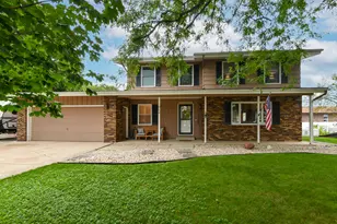 664 Austin Rd, Burlington, WI 53105 - Photo 3