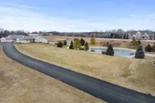 1926 Ravenswood Ln, Manitowoc, WI 54220 - Photo 33