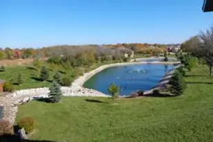 1926 Ravenswood Ln, Manitowoc, WI 54220 - Photo 5