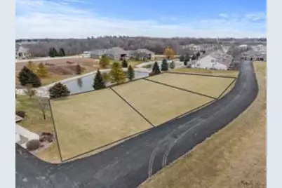 1928  Ravenswood Ln, Manitowoc, WI 54220 - Photo 31