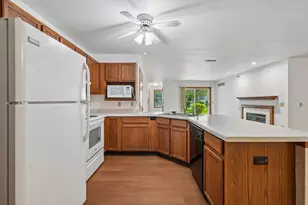 N25W24069 River Park Dr, Pewaukee, WI 53072 - Photo 21