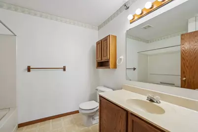 N25W24069  River Park Dr #6, Pewaukee, WI 53072 - Photo 33