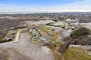1934 Ravenswood Ln, Manitowoc, WI 54220 - Photo 27