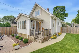 2403 S 95th St, West Allis, WI 53227 - Photo 29