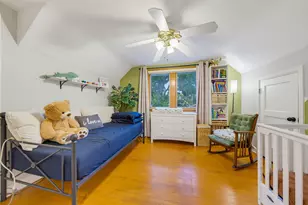 2403 S 95th St, West Allis, WI 53227 - Photo 21
