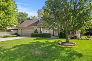N6193 Woodland Meadows Dr, Sheboygan, WI 53083 - Photo 3