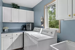 N6193 Woodland Meadows Dr, Sheboygan, WI 53083 - Photo 17