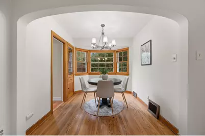 7020 N Rockledge Ave, Glendale, WI 53209 - Photo 9