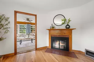 7020 N Rockledge Ave, Glendale, WI 53209 - Photo 5