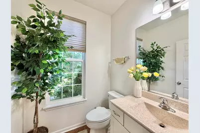401  Chesterfield Ct, Williams Bay, WI 53191 - Photo 21