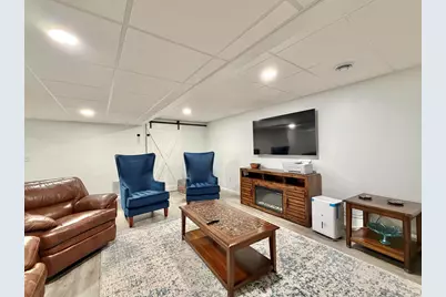 401  Chesterfield Ct, Williams Bay, WI 53191 - Photo 23