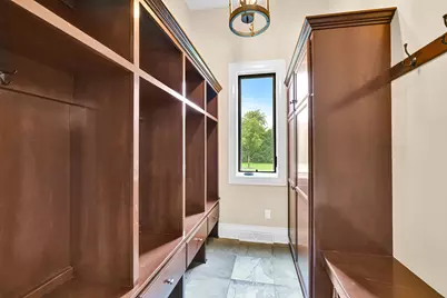 6702 N Lake Dr, Fox Point, WI 53217 - Photo 19
