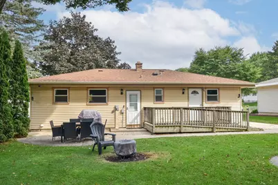 1417  Patricia Dr, West Bend, WI 53090 - Photo 21