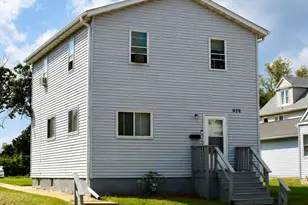 926 N Memorial Dr, Racine, WI 53404 - Photo 1