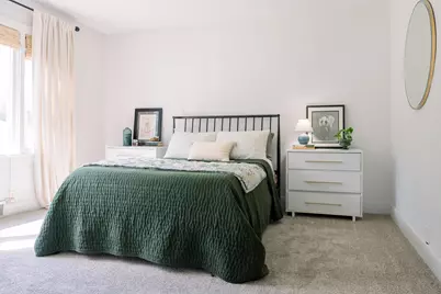 1009  Vine St, Watertown, WI 53098 - Photo 3