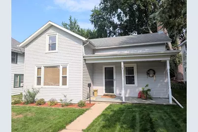 1009  Vine St, Watertown, WI 53098 - Photo 1